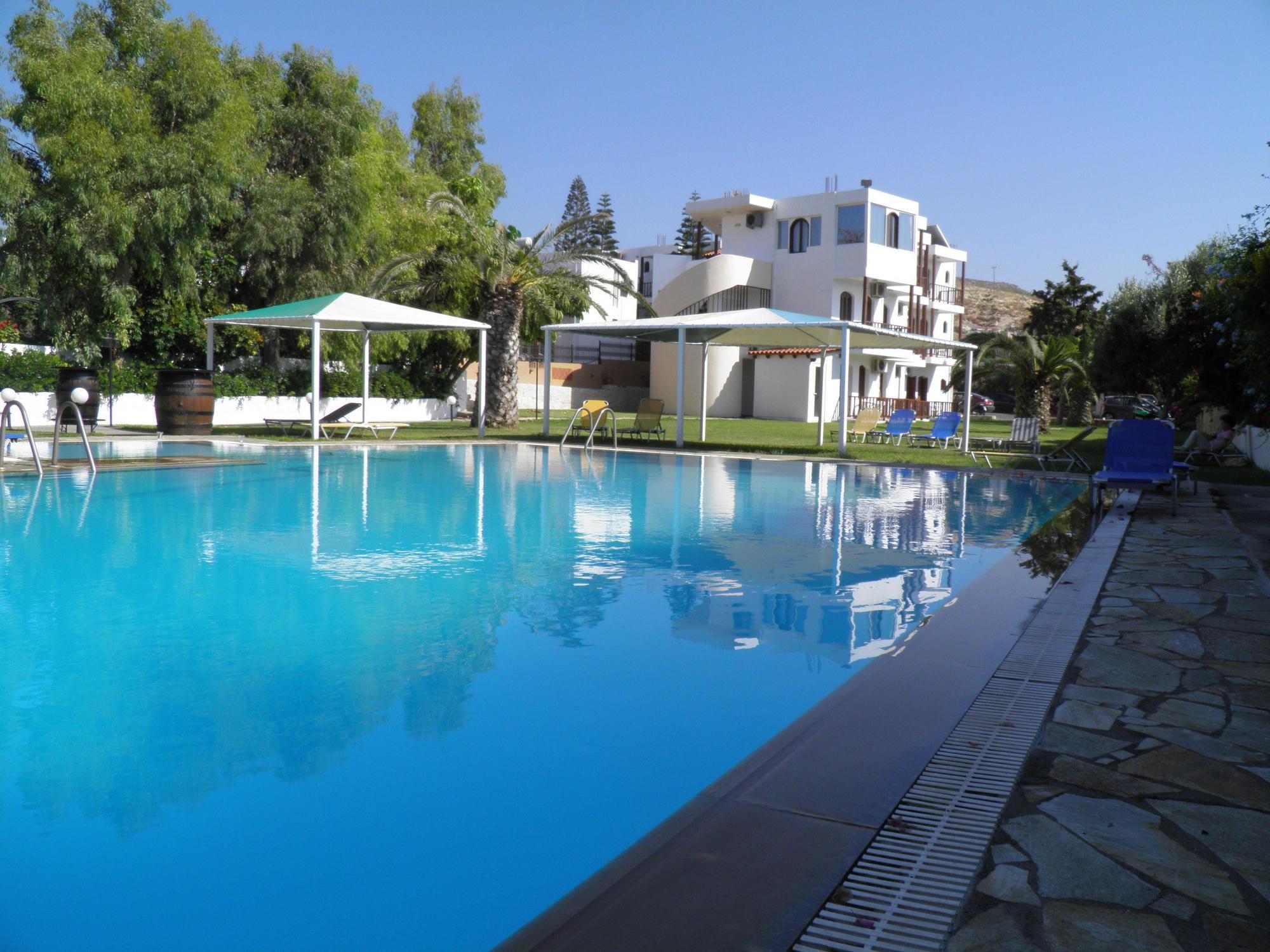 Hotel Of Lillies 2*